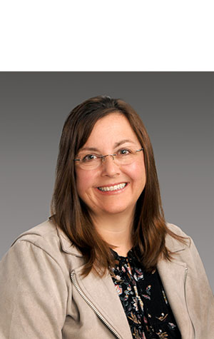 Angie Banicki 1st Source Asset Advisor Profile Photo