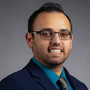 Jose Del Abra Maya, 1st Source Bank Mortgage, proudly helping clients with home loans in Elkhart County. Se habla español