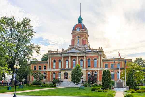 elkhart-county-courthouse
