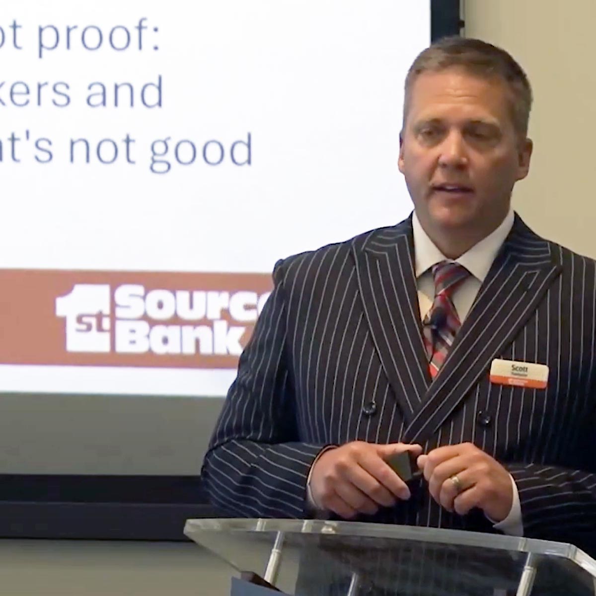 Scott Thompson speaking at the 1st Source Bank Innovation in Manufacturing symposium, an event about innovation, finances, and trends in the industrial sector