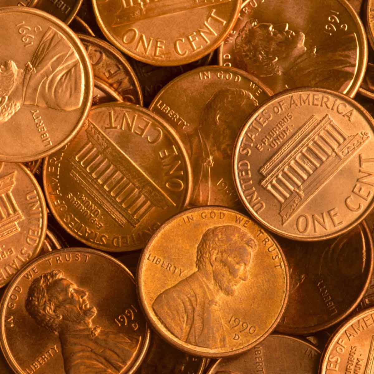 A large pile of United States pennies, which are being discntinued